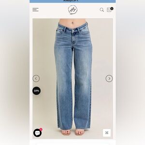 Judy Blue Light Blue Straight-Leg Women's Jeans